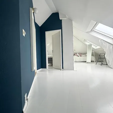 Lejlighed Central Spacious In